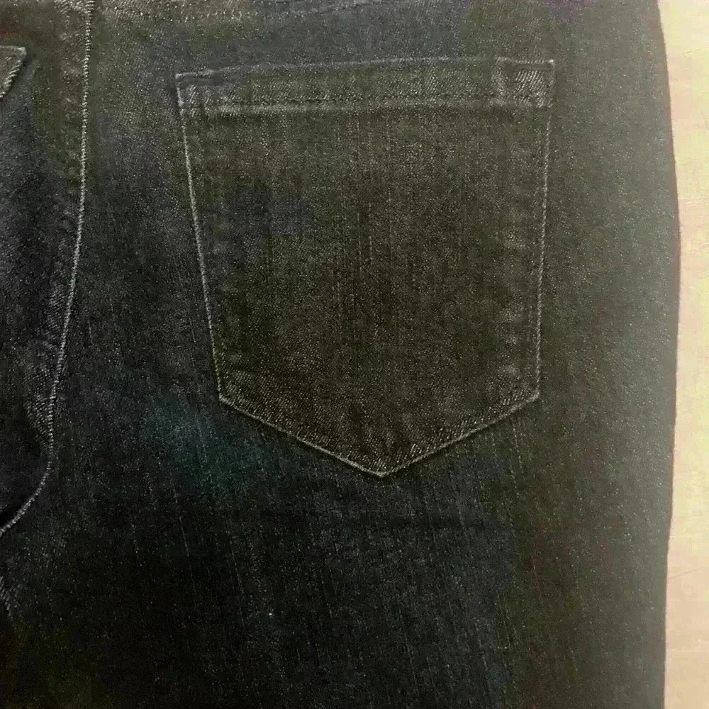 Crown & Ivy dark wash denim capri jeans 8 Petite NWOT